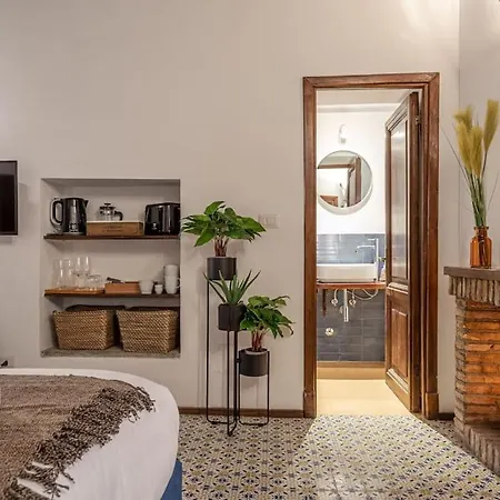 18 Ciancaleoni House Apartment